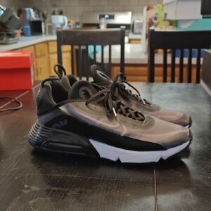 Nike Air Max 2090